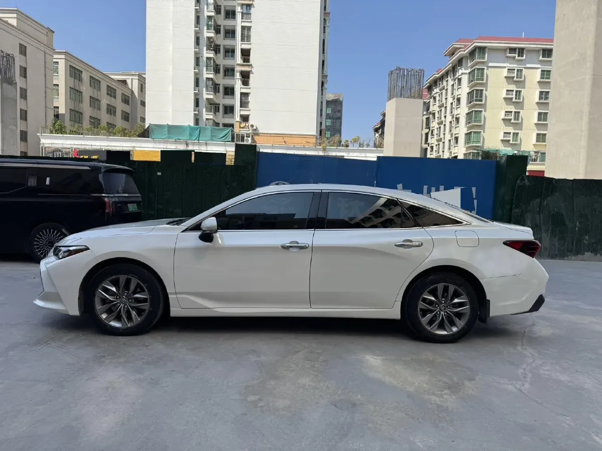 2019 Toyota Avalon 2.5L 178HP L4 E-CVT Hybrid,autocango,china used car exporter,china ev exporter,chinese used car exporter,chinese used ev exporter