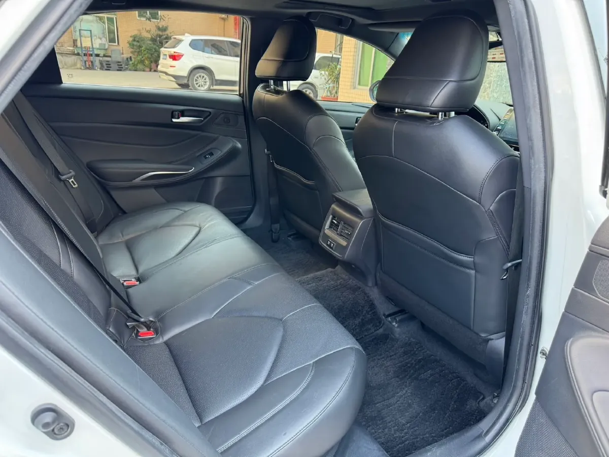 2019 Toyota Avalon 2.5L 178HP L4 E-CVT Hybrid,autocango,china used car exporter,china ev exporter,chinese used car exporter,chinese used ev exporter