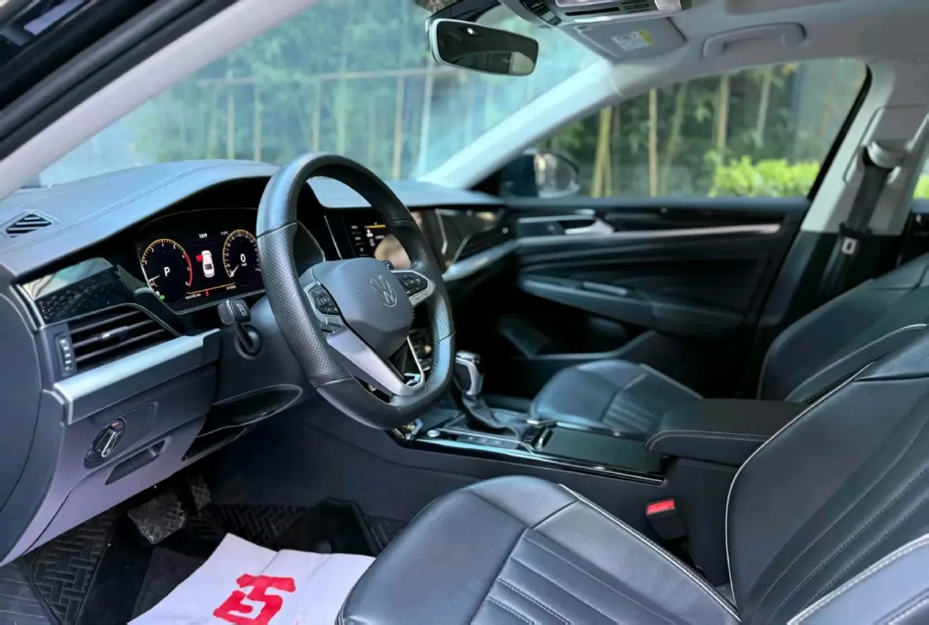 2022 Skoda Kodiak GT 2.0T 186HP L4 7DCT,autocango,china used car exporter,china ev exporter,chinese used car exporter,chinese used ev exporter