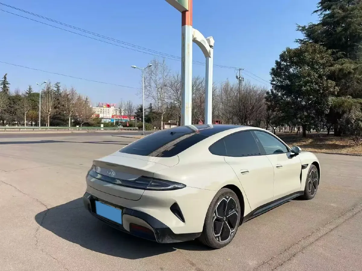 2024 MI SU7 BEV 73.6KWH,autocango,china used car exporter,china ev exporter,chinese used car exporter,chinese used ev exporter
