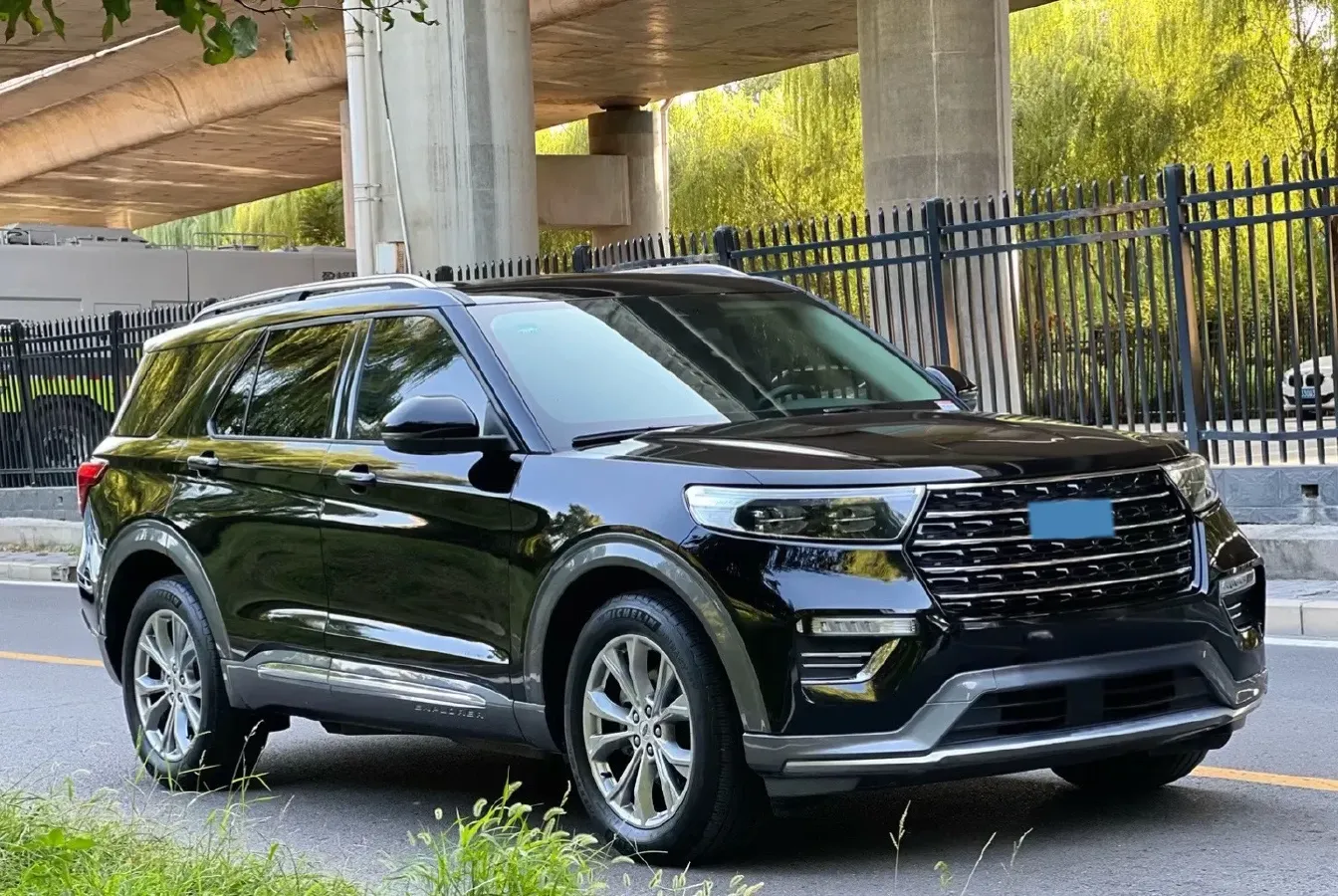 2020 Ford Explorer 2.3T 276HP L4 10AT,autocango,china used car exporter,china ev exporter,chinese used car exporter,chinese used ev exporter