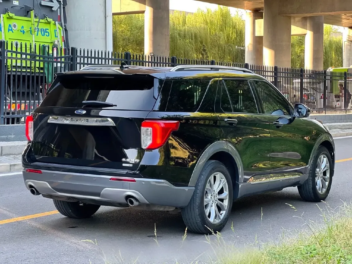 2020 Ford Explorer 2.3T 276HP L4 10AT,autocango,china used car exporter,china ev exporter,chinese used car exporter,chinese used ev exporter