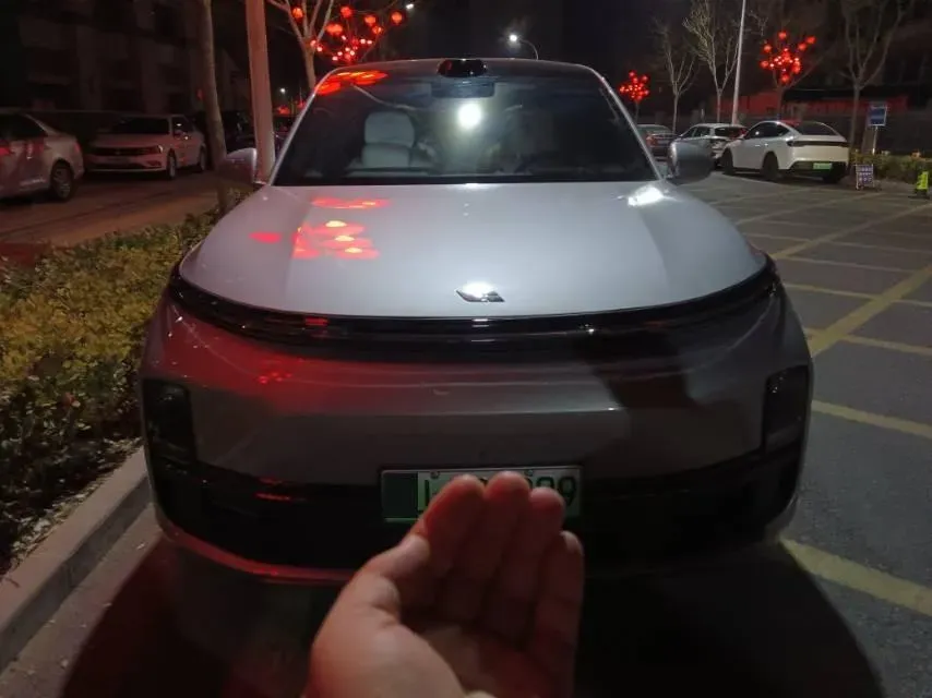 2022 Li L9 Range Extended 154HP REEV 42.6KWH,autocango,china used car exporter,china ev exporter,chinese used car exporter,chinese used ev exporter