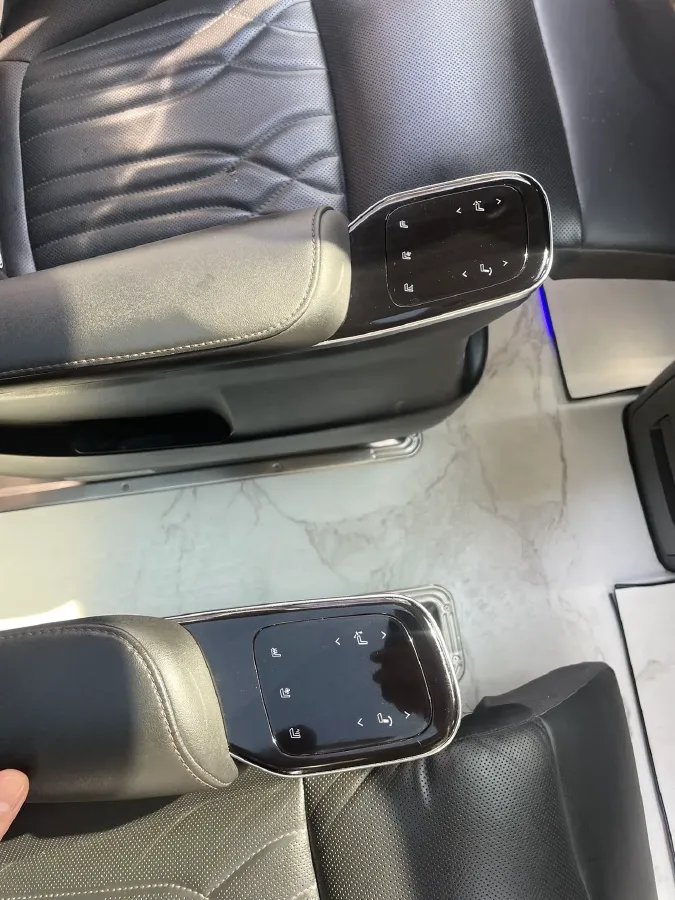 2024 GAC Trumpchi M8 2.0T 252HP L4 8AT,autocango,china used car exporter,china ev exporter,chinese used car exporter,chinese used ev exporter