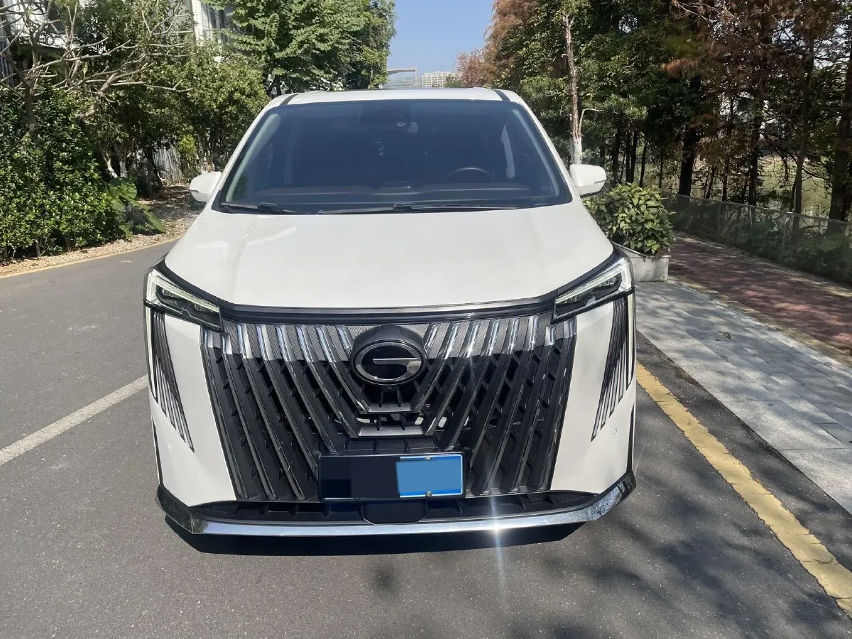 2024 GAC Trumpchi M8 2.0T 252HP L4 8AT,autocango,china used car exporter,china ev exporter,chinese used car exporter,chinese used ev exporter