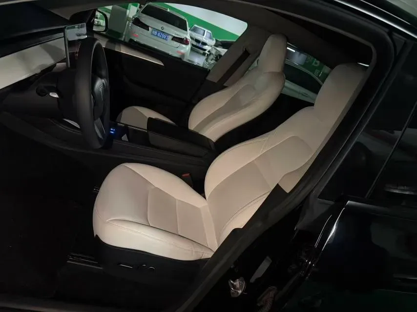 2022 Tesla Model Y BEV 60KWH,autocango,china used car exporter,china ev exporter,chinese used car exporter,chinese used ev exporter