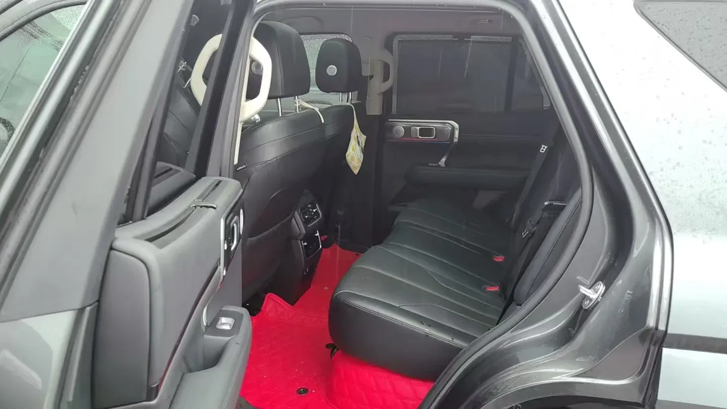 2023 Tank 400 2.0T 252HP L4 9AT PHEV 37.1KWH,autocango,china used car exporter,china ev exporter,chinese used car exporter,chinese used ev exporter