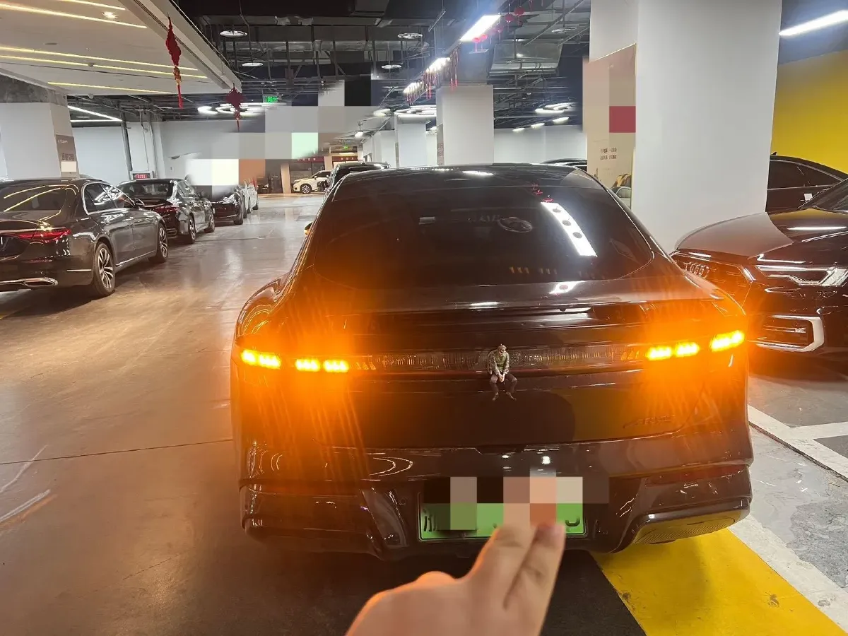 2024 DongFeng eπ eπ007 REEV 105HP REEV 28.4KWH,autocango,china used car exporter,china ev exporter,chinese used car exporter,chinese used ev exporter