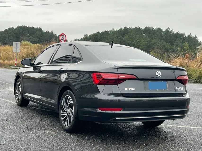 2021 Volkswagen Sagitar 1.4T 150HP L4 7DCT,autocango,china used car exporter,china ev exporter,chinese used car exporter,chinese used ev exporter