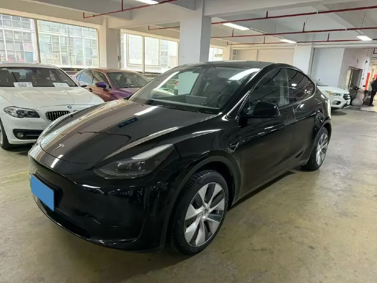 2022 Tesla Model Y BEV 60KWH,autocango,china used car exporter,china ev exporter,chinese used car exporter,chinese used ev exporter