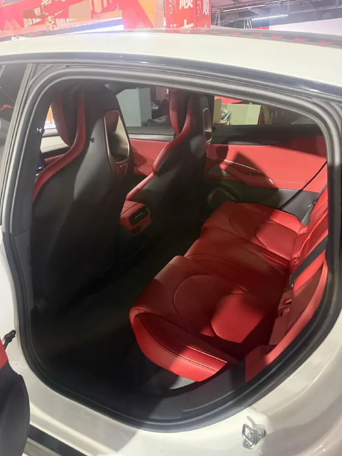 2024 MI SU7 BEV 101KWH,autocango,china used car exporter,china ev exporter,chinese used car exporter,chinese used ev exporter