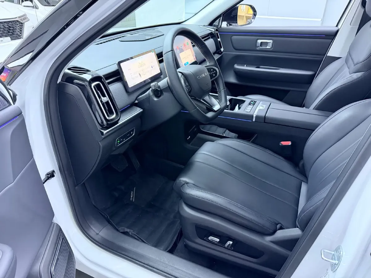 2024 Chery Exploration 06 C-DM 1.5T 156HP L4 DHT PHEV 18.3KWH,autocango,china used car exporter,china ev exporter,chinese used car exporter,chinese used ev exporter