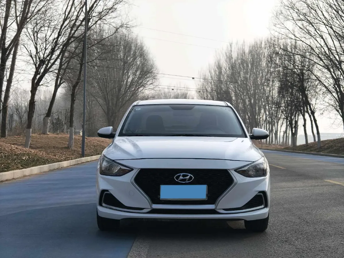 2020 Hyundai Celesta 1.6L 123HP L4 6AT,autocango,china used car exporter,china ev exporter,chinese used car exporter,chinese used ev exporter