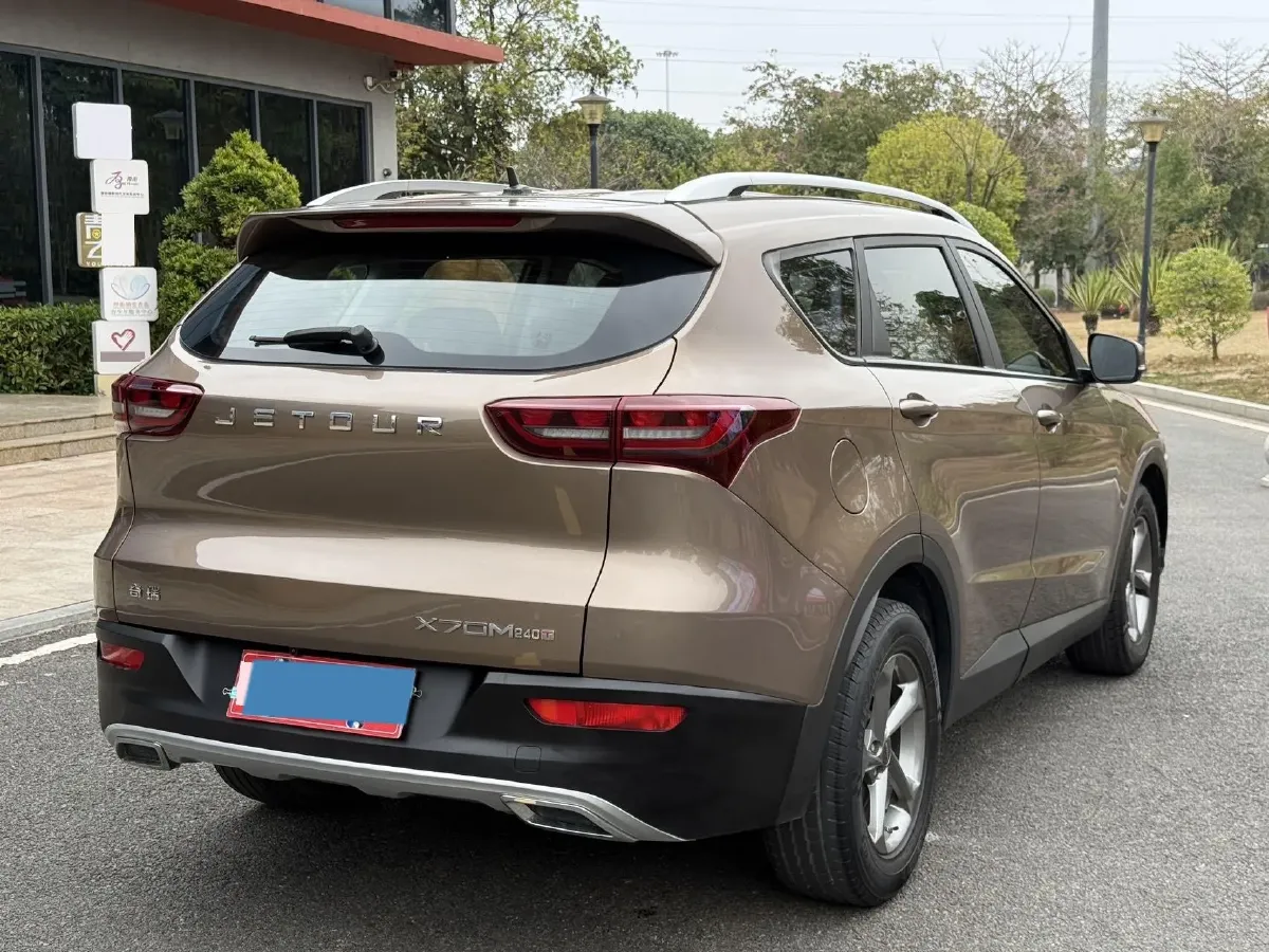 2020 Jetour X70M 1.5T 156HP L4 6DCT,autocango,china used car exporter,china ev exporter,chinese used car exporter,chinese used ev exporter