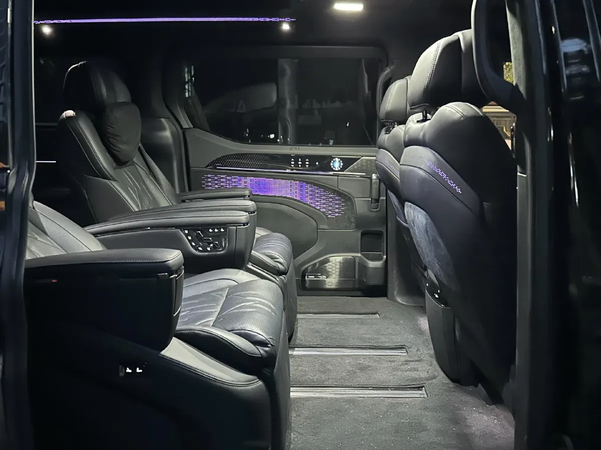 2024 Zeekr 009 BEV 108KWH,autocango,china used car exporter,china ev exporter,chinese used car exporter,chinese used ev exporter