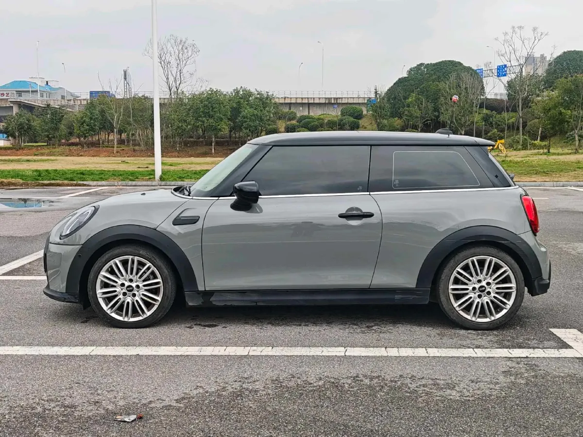 2023 MINI MINI 1.5T 136HP L3 7DCT,autocango,china used car exporter,china ev exporter,chinese used car exporter,chinese used ev exporter