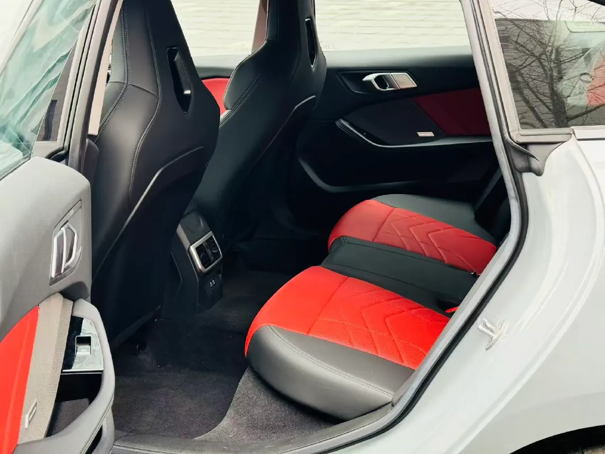 2025 JAC Refine RefineRF8 2.0T 253HP L4 8AT,autocango,china used car exporter,china ev exporter,chinese used car exporter,chinese used ev exporter