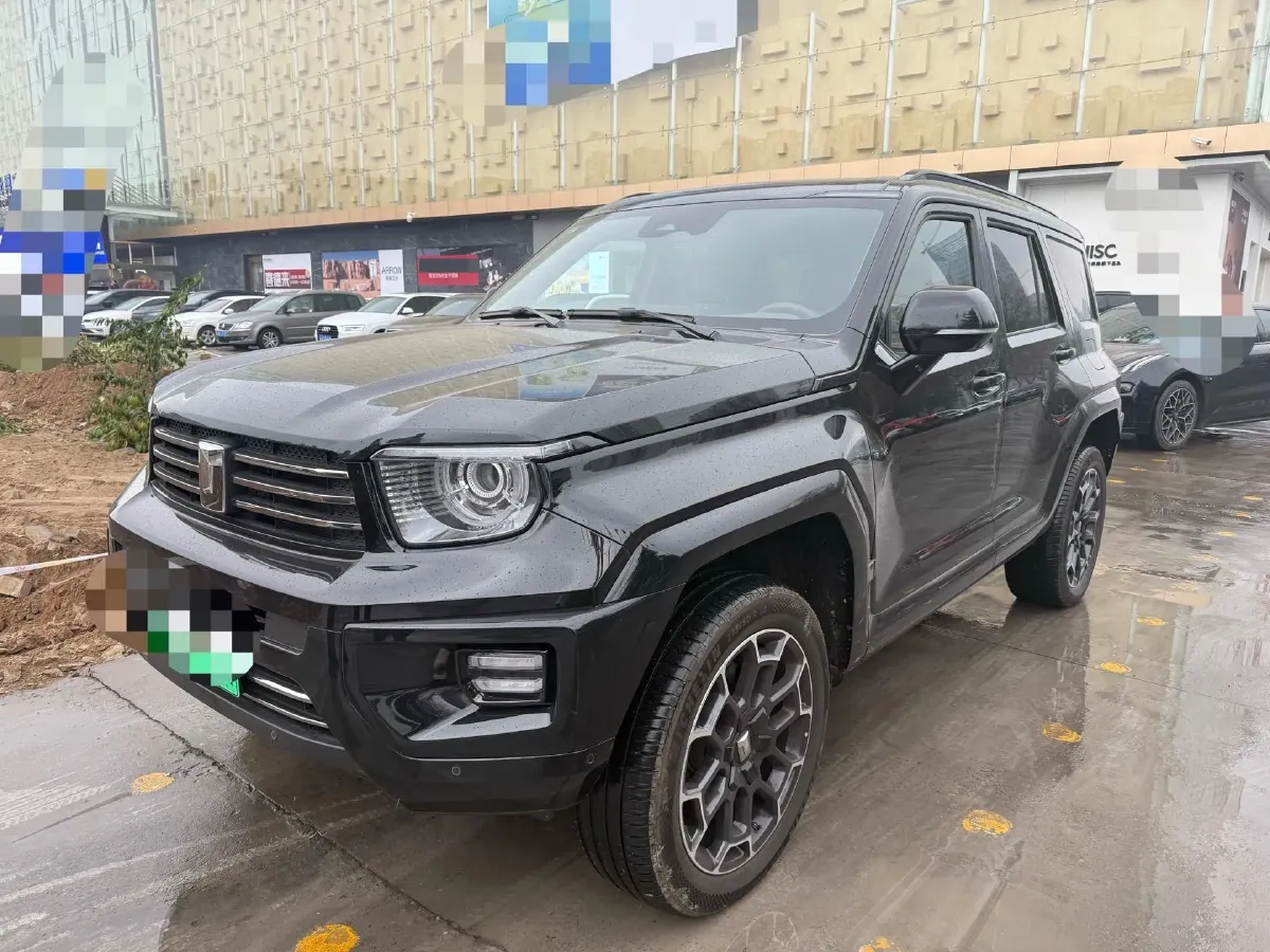 2024 Tank 700 3.0T 360HP V6 9AT PHEV 37.1KWH,autocango,china used car exporter,china ev exporter,chinese used car exporter,chinese used ev exporter