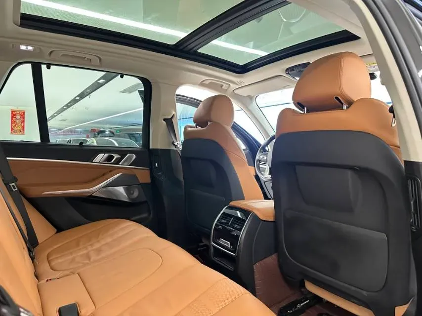 2019 BMW X5 3.0T 340HP L6 8AT,autocango,china used car exporter,china ev exporter,chinese used car exporter,chinese used ev exporter