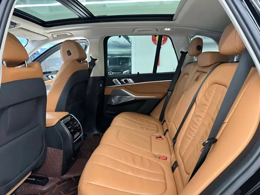2019 BMW X5 3.0T 340HP L6 8AT,autocango,china used car exporter,china ev exporter,chinese used car exporter,chinese used ev exporter
