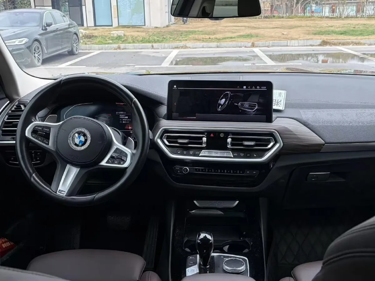 2022 BMW X3 2.0T 252HP L4 8AT,autocango,china used car exporter,china ev exporter,chinese used car exporter,chinese used ev exporter