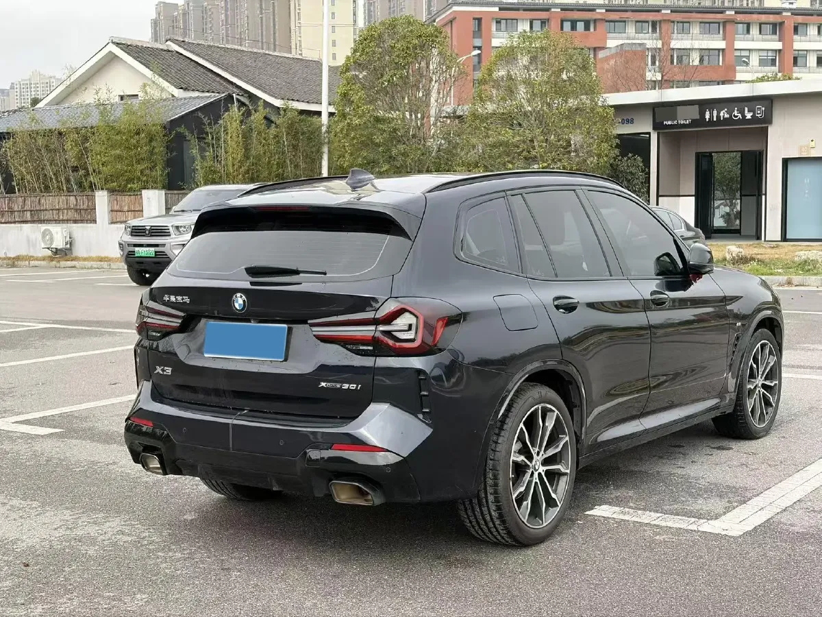 2022 BMW X3 2.0T 252HP L4 8AT,autocango,china used car exporter,china ev exporter,chinese used car exporter,chinese used ev exporter