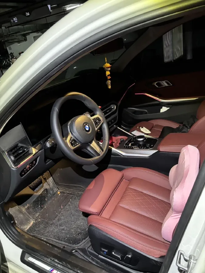 2024 BMW 3 Series 2.0T 184HP L4 8AT,autocango,china used car exporter,china ev exporter,chinese used car exporter,chinese used ev exporter