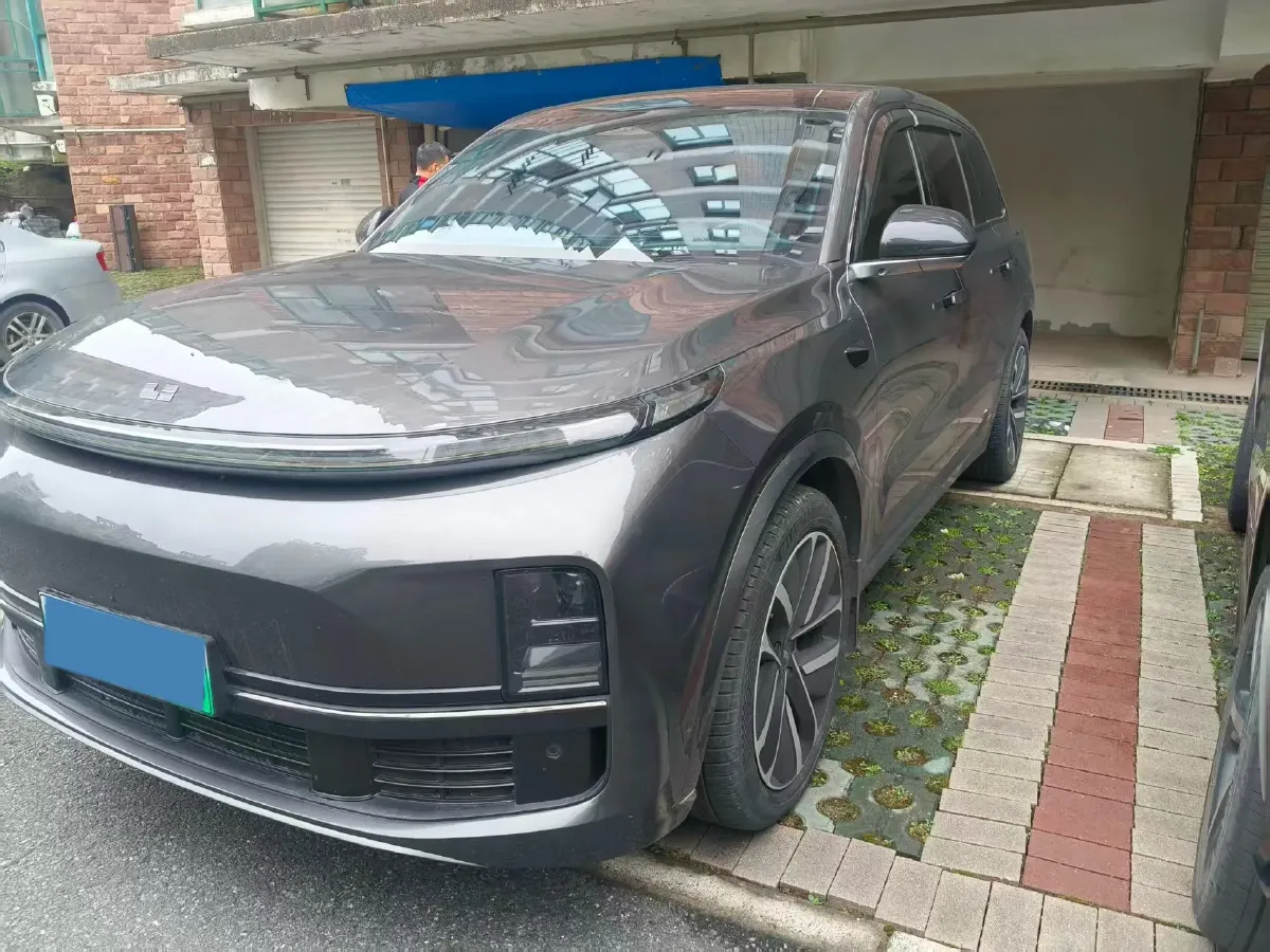 2024 Land Rover Range Rover Evoque 1.5T 200HP L3 8AT PHEV 15.5KWH,autocango,china used car exporter,china ev exporter,chinese used car exporter,chinese used ev exporter
