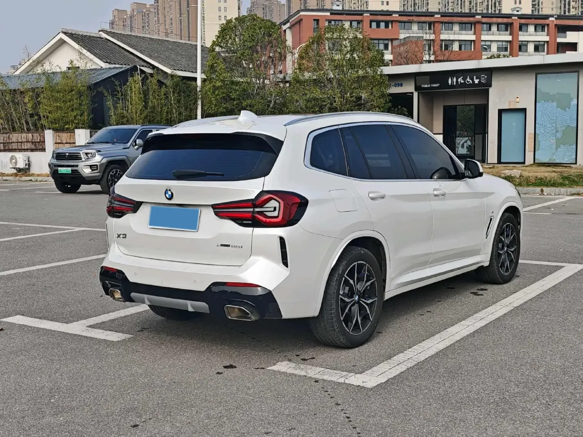 2023 BMW X3 2.0T 184HP L4 8AT,autocango,china used car exporter,china ev exporter,chinese used car exporter,chinese used ev exporter
