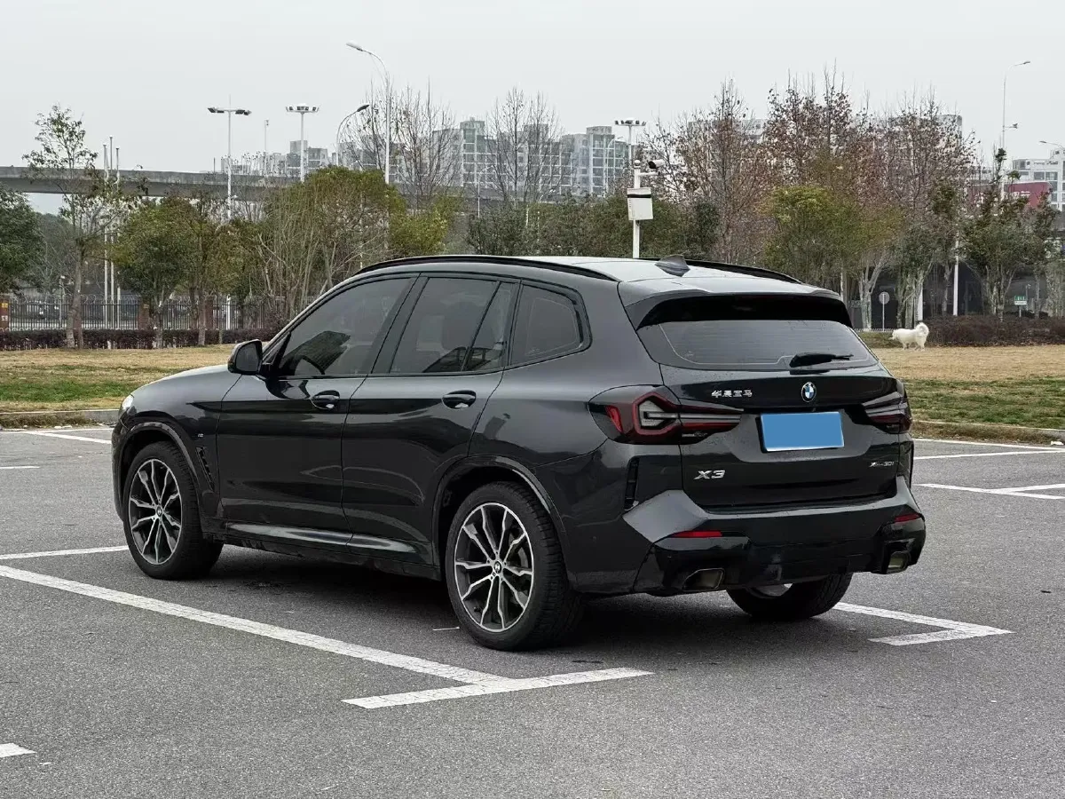 2022 BMW X3 2.0T 252HP L4 8AT,autocango,china used car exporter,china ev exporter,chinese used car exporter,chinese used ev exporter