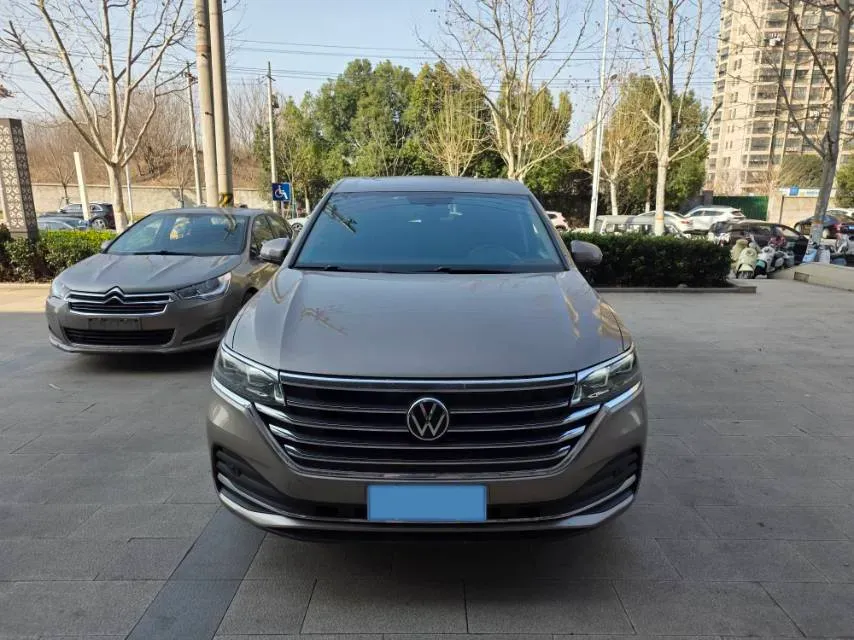 2020 Volkswagen Viloran 2.0T 186HP L4 7DCT,autocango,china used car exporter,china ev exporter,chinese used car exporter,chinese used ev exporter