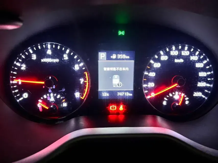 2017 Kia KX Cross 1.4L 100HP L4 6AT,autocango,china used car exporter,china ev exporter,chinese used car exporter,chinese used ev exporter