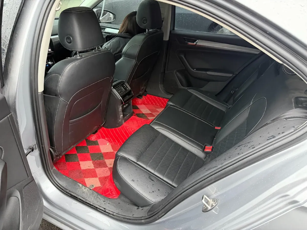 2019 Skoda Superb 1.4T 150HP L4 7DCT,autocango,china used car exporter,china ev exporter,chinese used car exporter,chinese used ev exporter