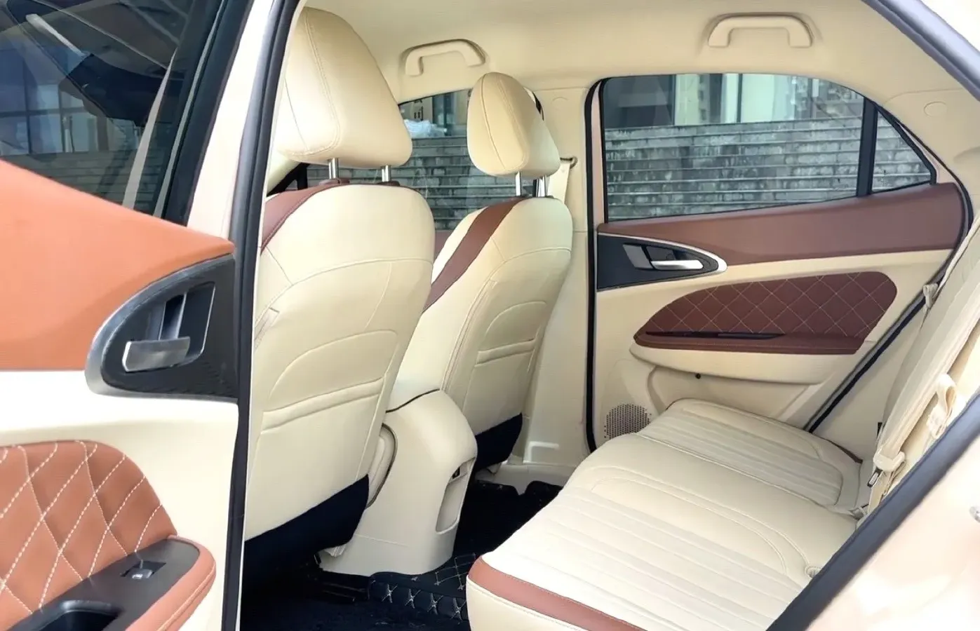 2023 Ora FunkyCat BEV 49.92KWH,autocango,china used car exporter,china ev exporter,chinese used car exporter,chinese used ev exporter