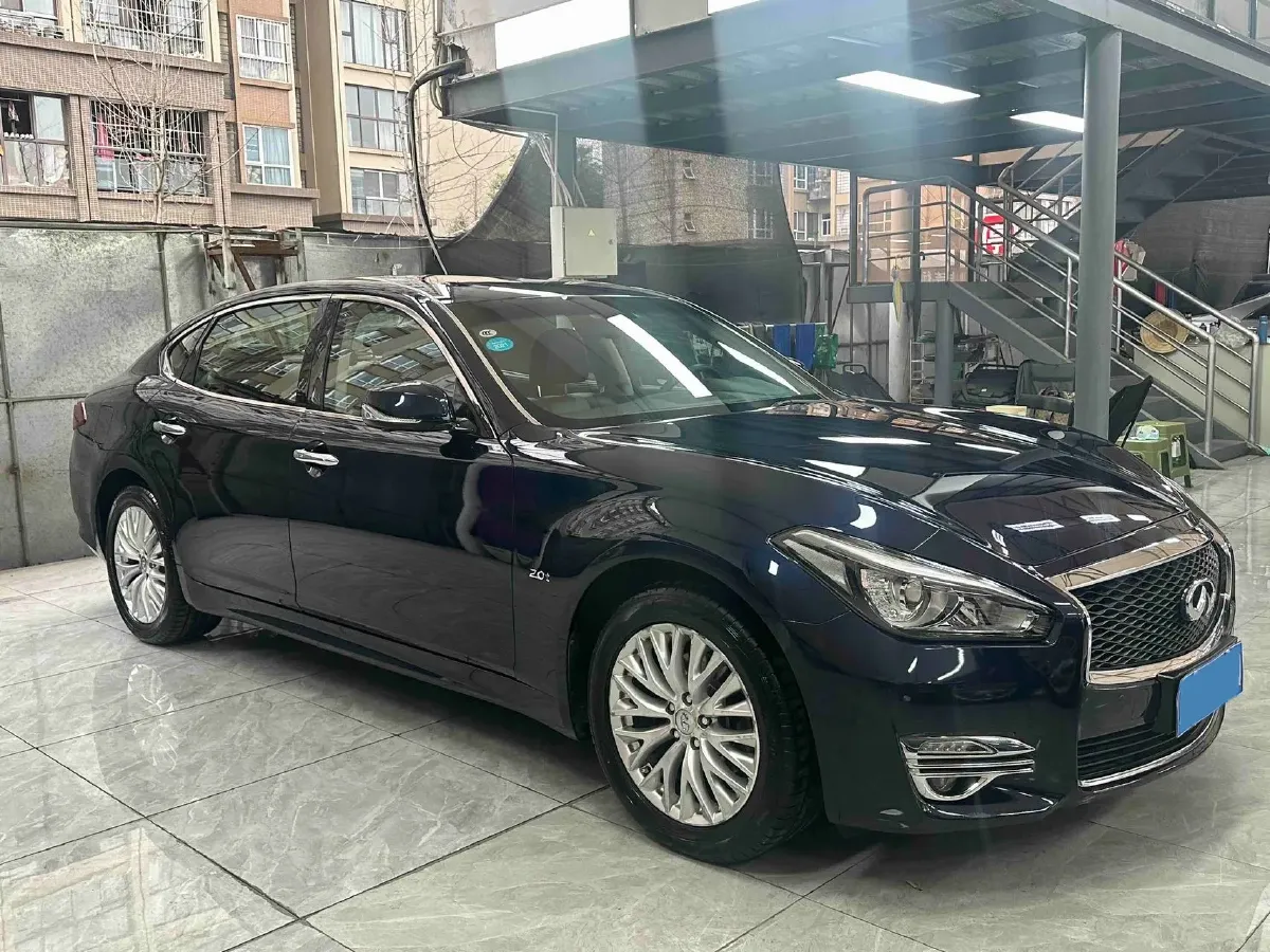 2019 Infiniti Q70 2.0T 211HP L4 7AT,autocango,china used car exporter,china ev exporter,chinese used car exporter,chinese used ev exporter