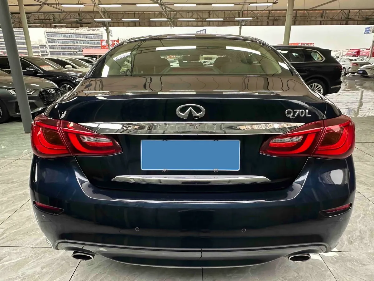 2019 Infiniti Q70 2.0T 211HP L4 7AT,autocango,china used car exporter,china ev exporter,chinese used car exporter,chinese used ev exporter