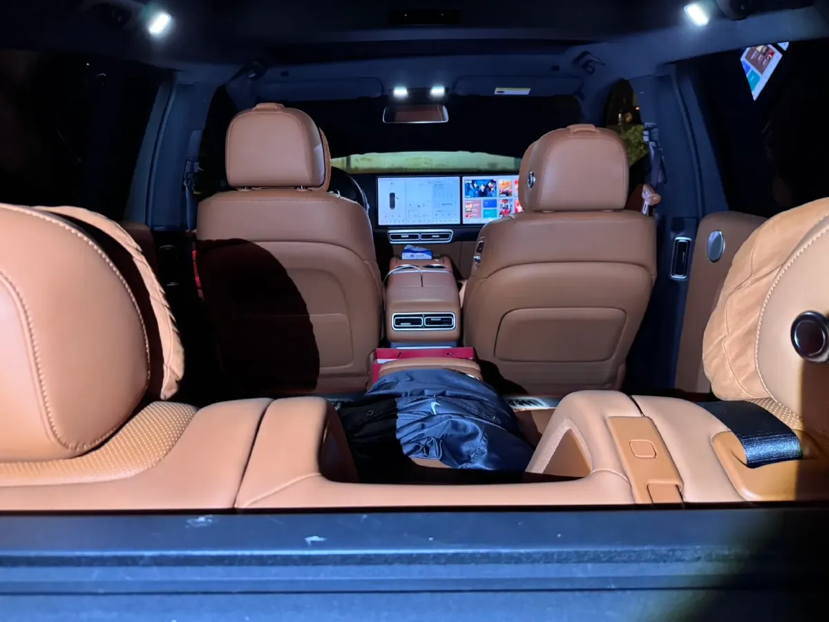 2023 Li L7 Range Extended 154HP REEV 40.9KWH,autocango,china used car exporter,china ev exporter,chinese used car exporter,chinese used ev exporter