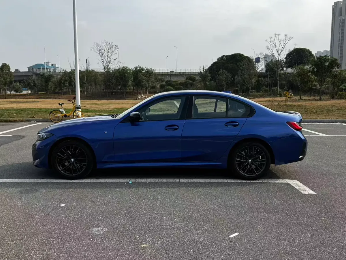 2023 BMW 3 Series 2.0T 245HP L4 8AT,autocango,china used car exporter,china ev exporter,chinese used car exporter,chinese used ev exporter