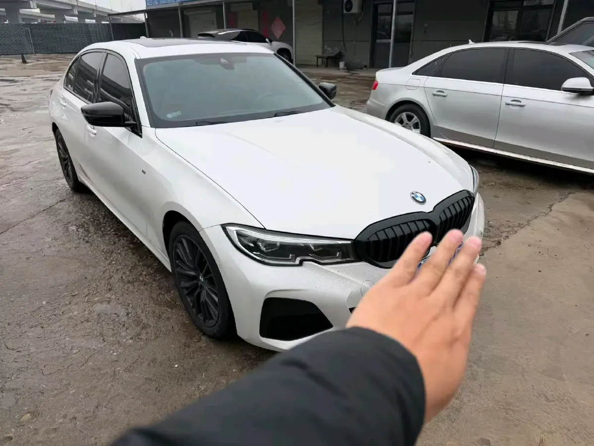 2021 BMW 3 Series 2.0T 184HP L4 8AT,autocango,china used car exporter,china ev exporter,chinese used car exporter,chinese used ev exporter