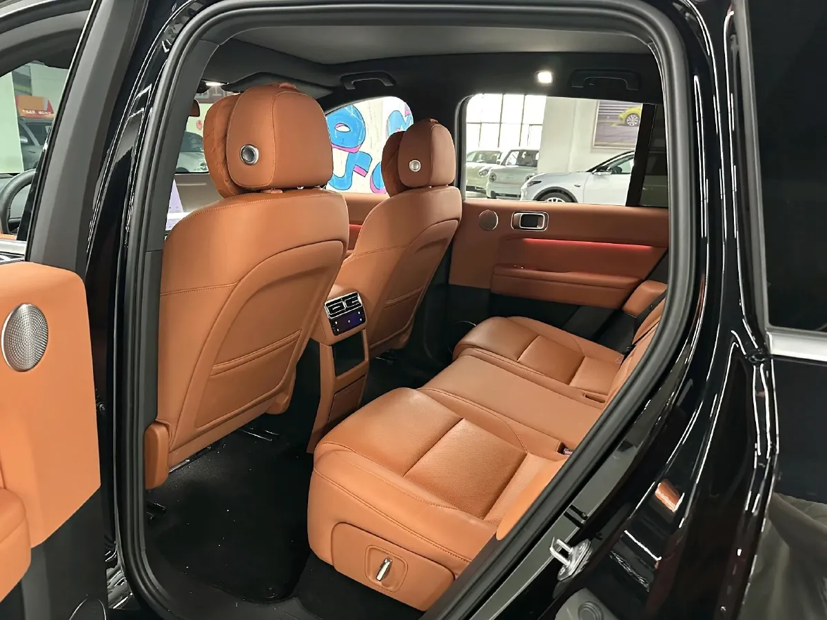 2024 Li L6 Range Extended 154HP L4 REEV 36.8KWH,autocango,china used car exporter,china ev exporter,chinese used car exporter,chinese used ev exporter