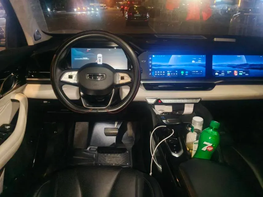 2023 Geely Monjaro 2.0T 238HP L4 8AT,autocango,china used car exporter,china ev exporter,chinese used car exporter,chinese used ev exporter