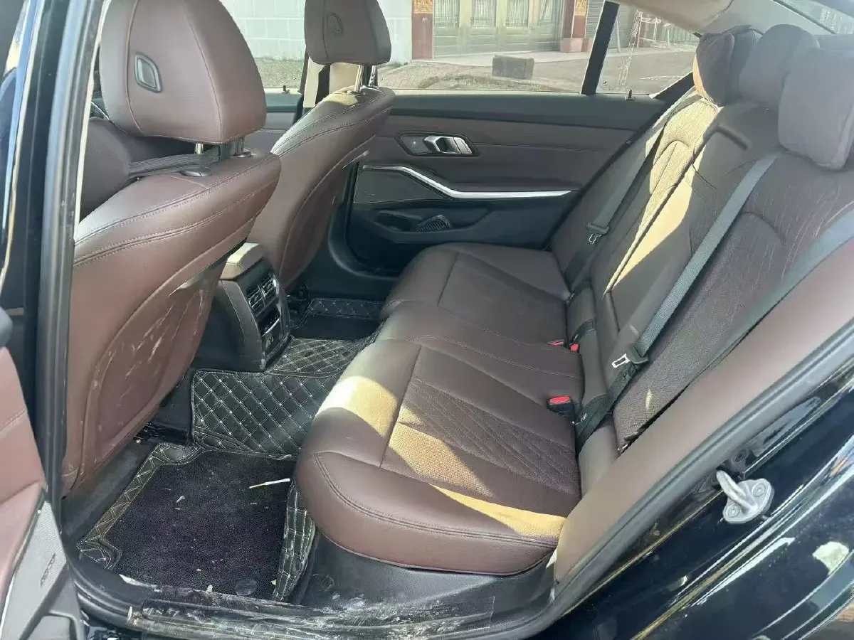 2024 BMW 3 Series 2.0T 184HP L4 8AT,autocango,china used car exporter,china ev exporter,chinese used car exporter,chinese used ev exporter