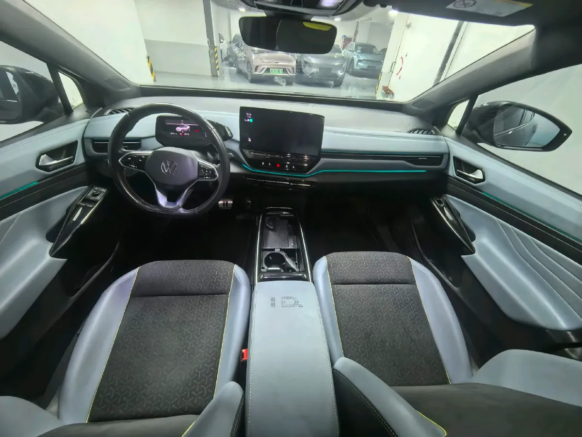 2022 Volkswagen ID.4 Crozz BEV 84.8KWH,autocango,china used car exporter,china ev exporter,chinese used car exporter,chinese used ev exporter