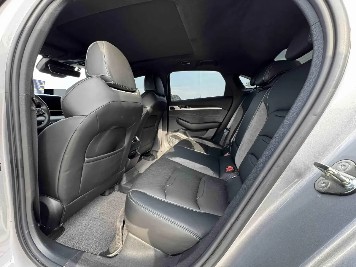 2023 Geely Preface 2.0T 190HP L4 7DCT,autocango,china used car exporter,china ev exporter,chinese used car exporter,chinese used ev exporter