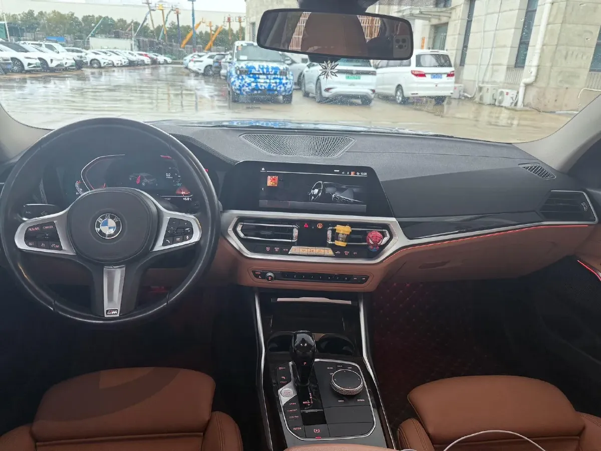 2020 BMW 3 Series 2.0T 184HP L4 8AT,autocango,china used car exporter,china ev exporter,chinese used car exporter,chinese used ev exporter