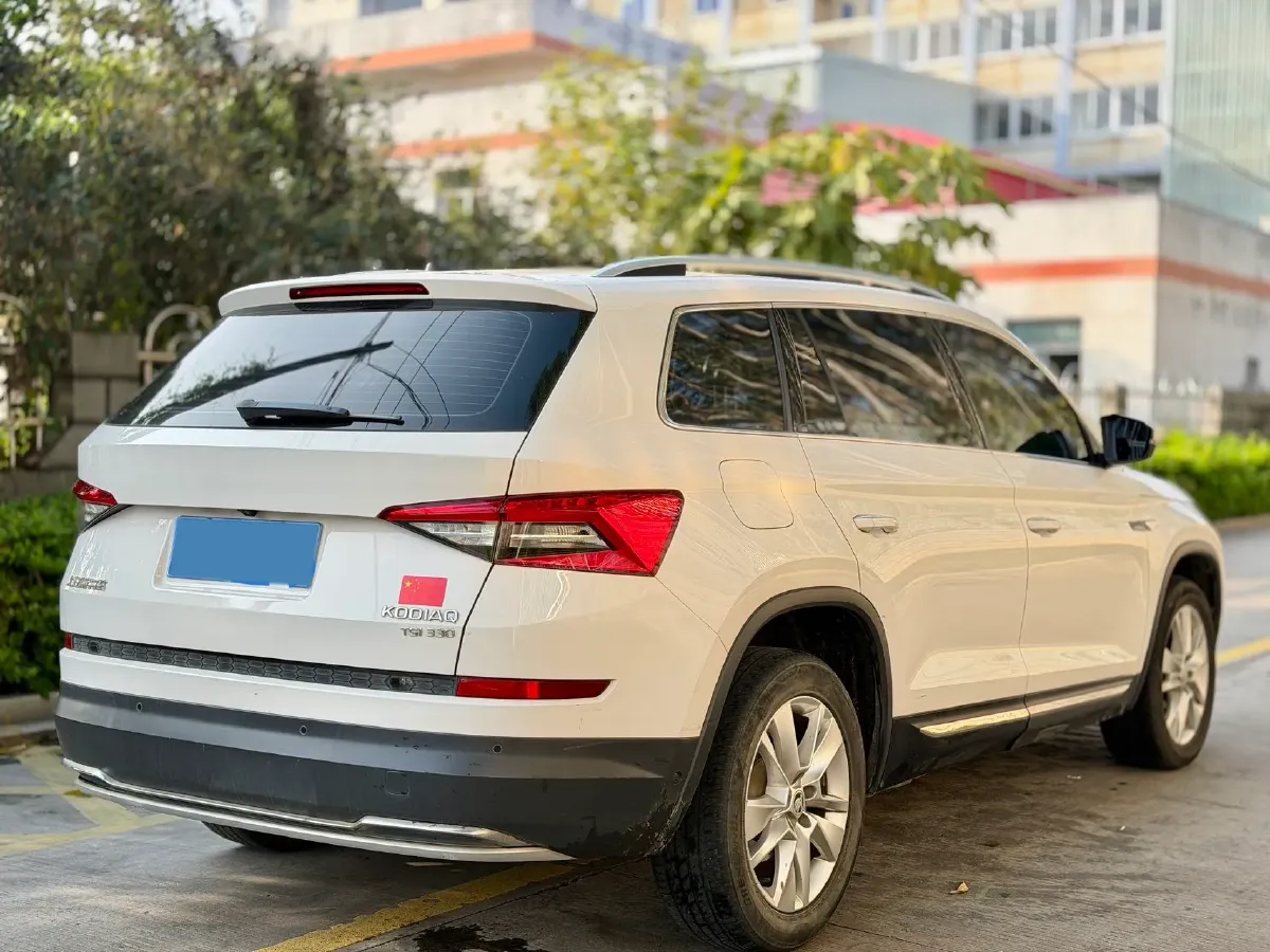 2019 Chevrolet Equinox 2.0T 260HP L4 9AT,autocango,china used car exporter,china ev exporter,chinese used car exporter,chinese used ev exporter