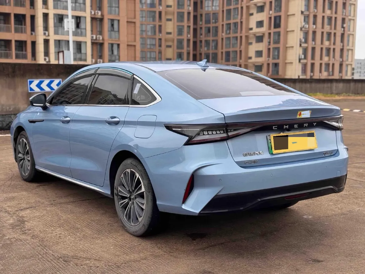 2024 Fulwin FulwinA8 1.5T 156HP L4 1DHT PHEV 18.3KWH,autocango,china used car exporter,china ev exporter,chinese used car exporter,chinese used ev exporter