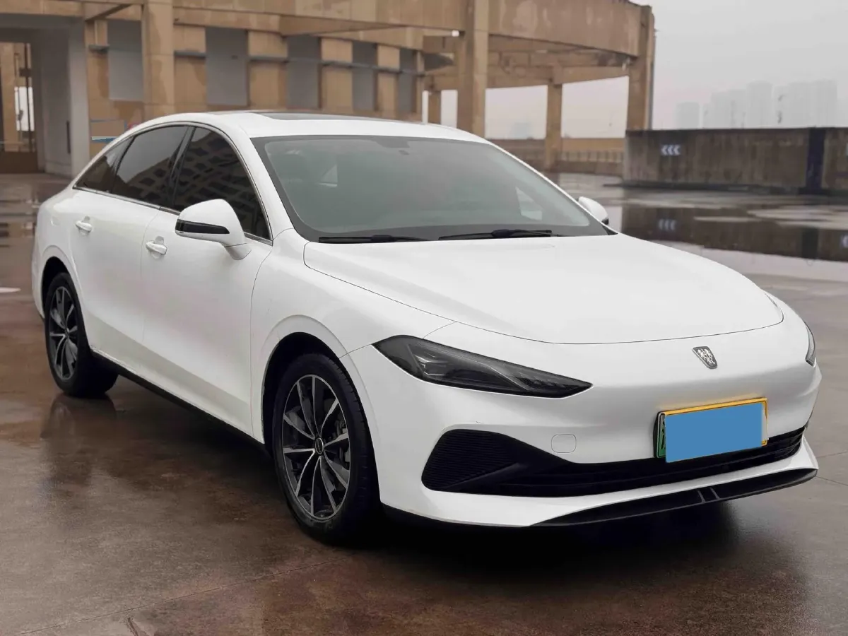 2025 Roewe D7 1.5L 112HP L4 1DHT PHEV 19.7KWH,autocango,china used car exporter,china ev exporter,chinese used car exporter,chinese used ev exporter