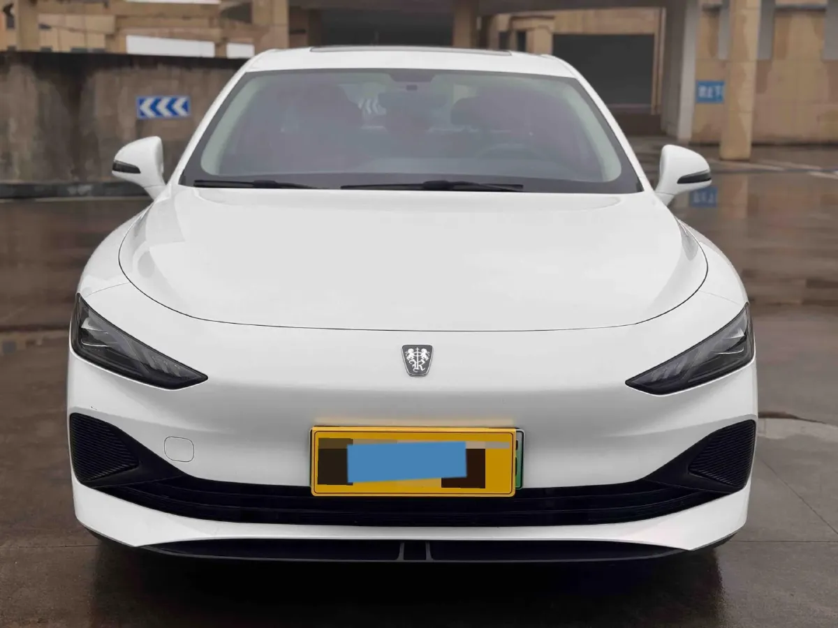 2025 Roewe D7 1.5L 112HP L4 1DHT PHEV 19.7KWH,autocango,china used car exporter,china ev exporter,chinese used car exporter,chinese used ev exporter