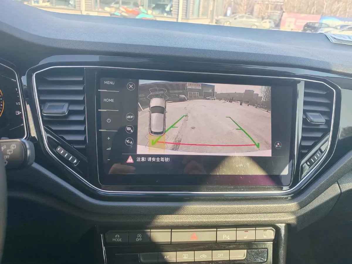 2023 Volkswagen T-Roc 1.4T 150HP L4 7DCT,autocango,china used car exporter,china ev exporter,chinese used car exporter,chinese used ev exporter